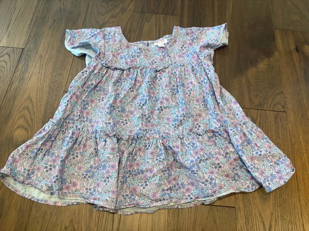 Cat & Jack Girls Floral Tiered Flutter Sleeve Top